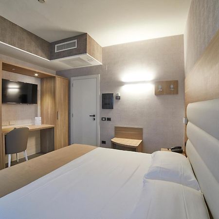 Hotel Concorde Camerano Camera foto