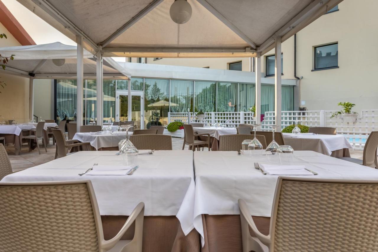 Hotel Concorde Camerano Esterno foto