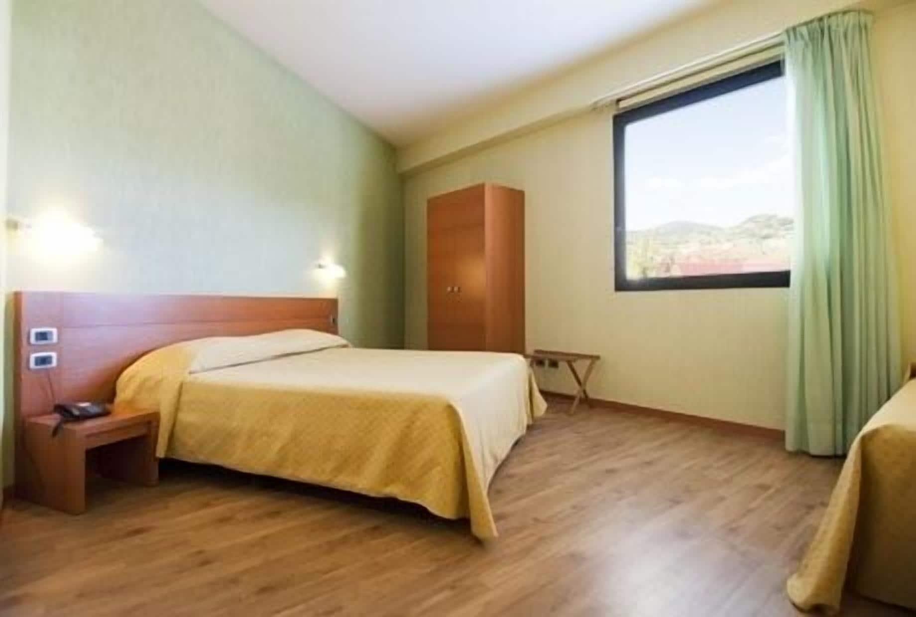 Hotel Concorde Camerano Esterno foto
