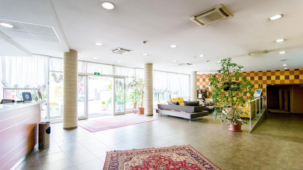 Hotel Concorde Camerano Esterno foto