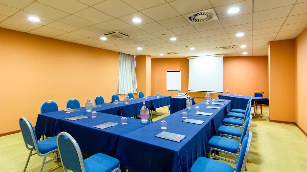 Hotel Concorde Camerano Esterno foto