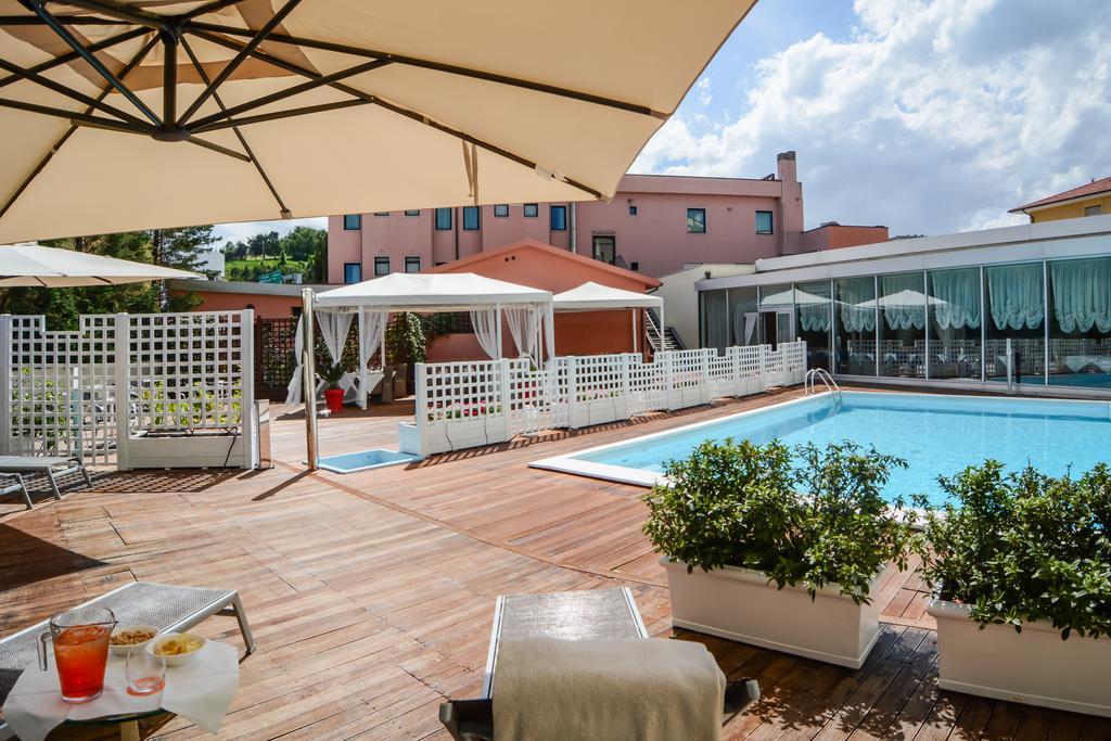 Hotel Concorde Camerano Esterno foto